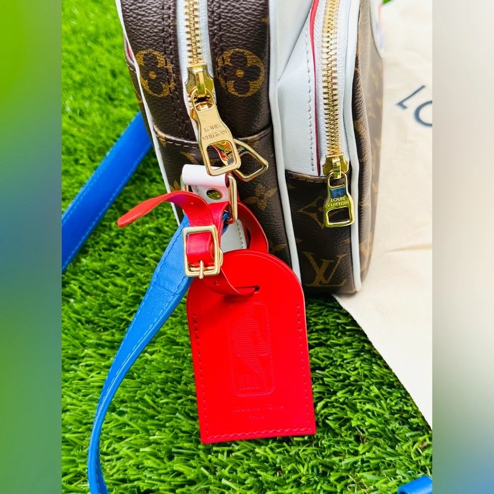 Louis Vuitton x NBA LV Bag Brown Nil Messenger Monogram Limited Edition!! - Picture 7 of 16